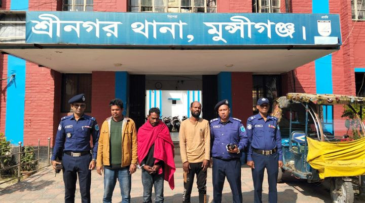 শ্রীনগরে ছিনতাইয়ের জন্য অটোরিকশা চালককে হত্যা